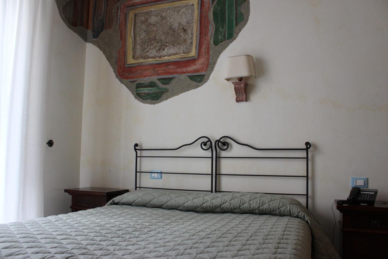 Villa Cosilinum Padula Εξωτερικό φωτογραφία